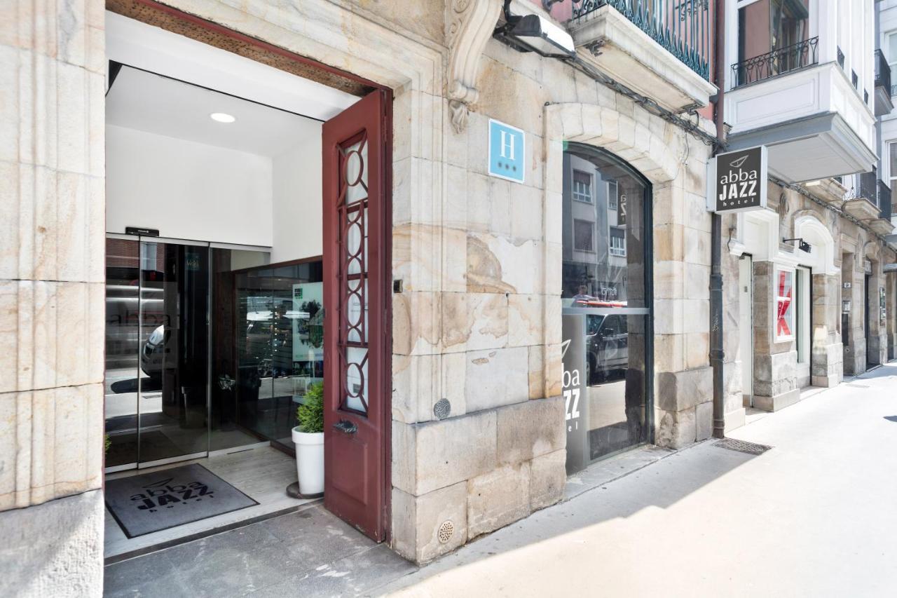 Abba Jazz Hotel Vitoria Bagian luar foto